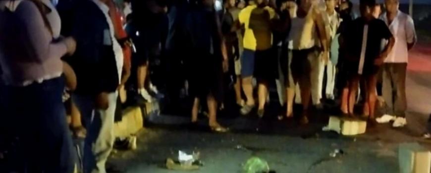 ट्रकको ठक्करबाट स्कुटरमा सवार महिलाको मृत्यु,एक घाइते ट्रकको ठक्करबाट स्कुटरमा सवार महिलाको मृत्यु,एक घाइते